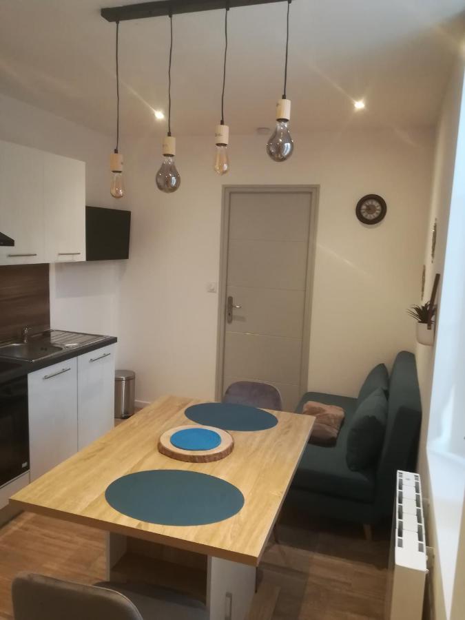 Appartement Calme Saint-Maixent-l'Ecole Exterior photo
